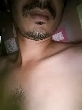  – webcam model profile photo Image 6