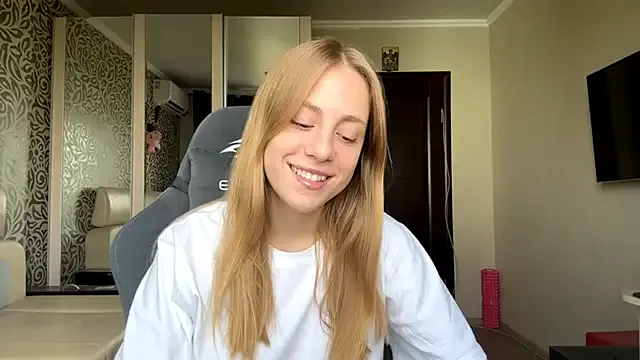 IsabelaFletcher – webcam model profile photo Image 3