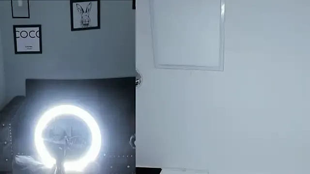 AriaSins – webcam model profile photo Image 1