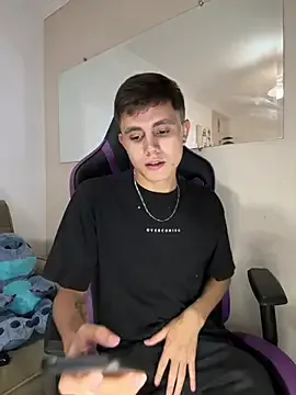 DustinLevine – webcam model profile photo