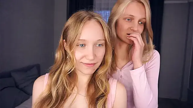 EarnestineGyllenband – webcam model profile photo