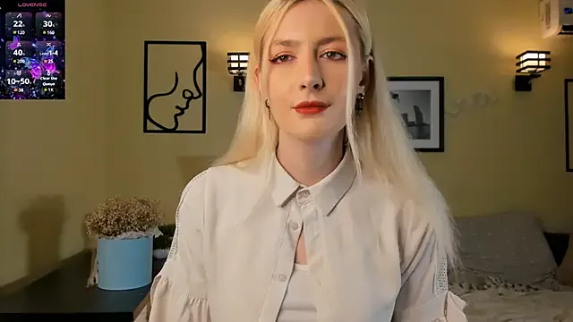 MarieLima – webcam model profile photo Image 4