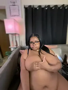 EbonyGoddessKira Image 14