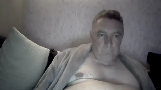 Megu_Melon – webcam model profile photo Image 12