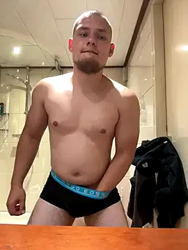 Benson18y – webcam model profile photo Image 18