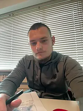 Benson18y – webcam model profile photo Image 4