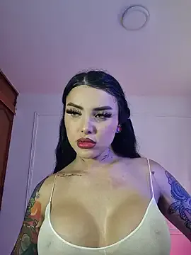 _MiaQueen_ – webcam model profile photo Image 3