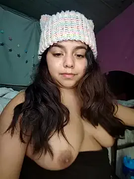 Your_Honeey – webcam model profile photo Image 11