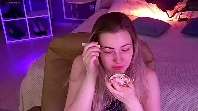 Yui-Ch – webcam model profile photo Image 19