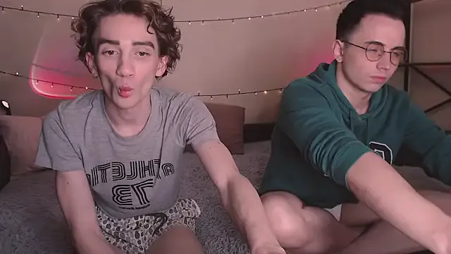 Yui-Ch – webcam model profile photo Image 14