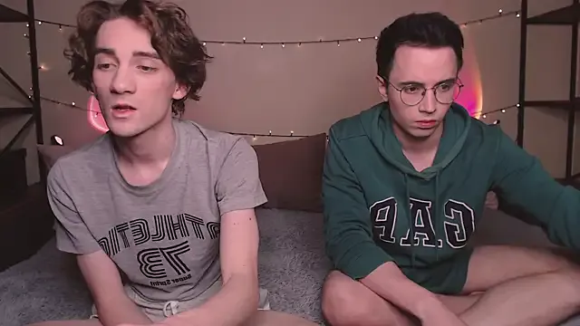 Yui-Ch – webcam model profile photo Image 7