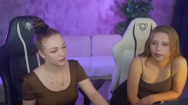 clarachanelricek – webcam model profile photo Image 2