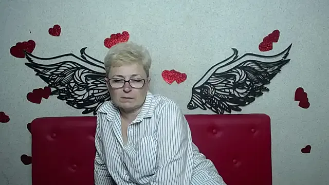 EmiliaGree Profile Image