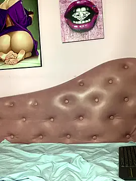 fit_vic – webcam model profile photo Image 12