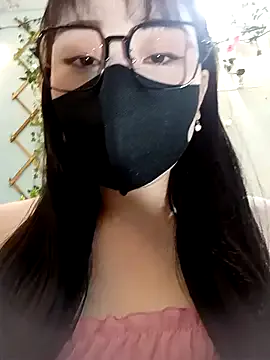 Tamy-Love – webcam model profile photo Image 2