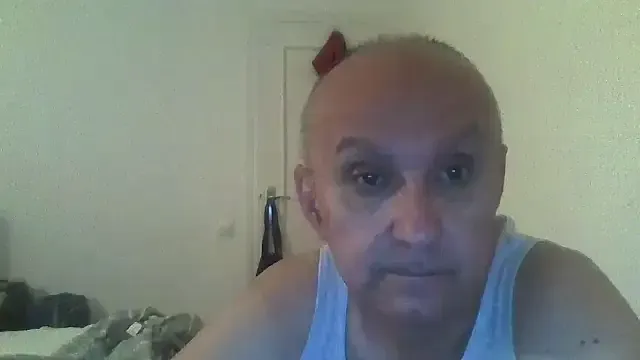 maataaan – webcam model profile photo Image 8