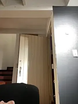 HotBella- – webcam model profile photo Image 19