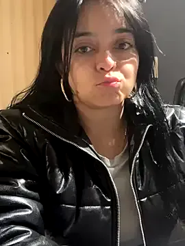 HotBella- – webcam model profile photo Image 3