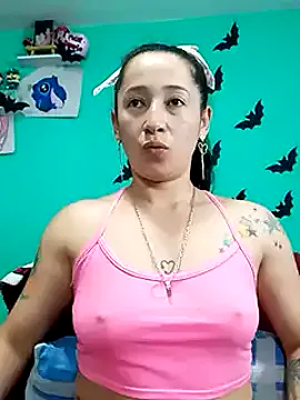 _Alice_1 – webcam model profile photo Image 6