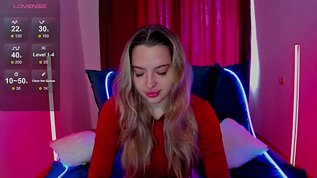 HillaryDiez – webcam model profile photo Image 12