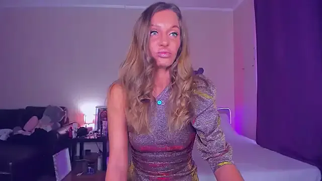 MaddieVixen – webcam model profile photo Image 18