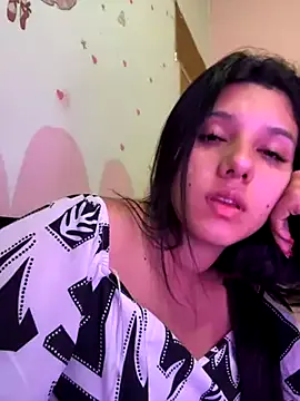 AlisonHale – webcam model profile photo Image 11