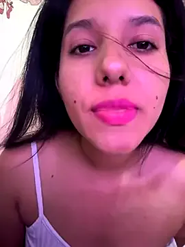 AlisonHale – webcam model profile photo Image 13