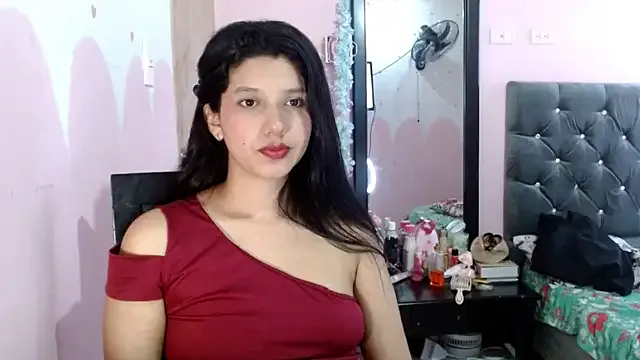 AlisonHale – webcam model profile photo Image 5
