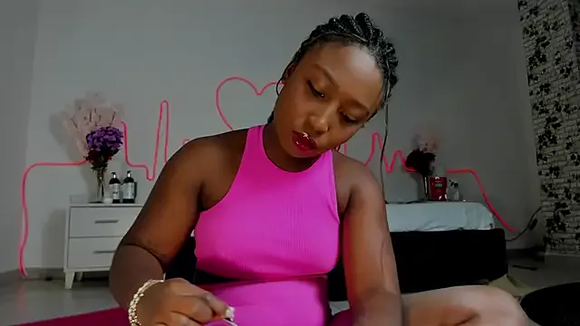 kimkatyrides – webcam model profile photo Image 15