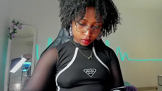 kimkatyrides – webcam model profile photo Image 2