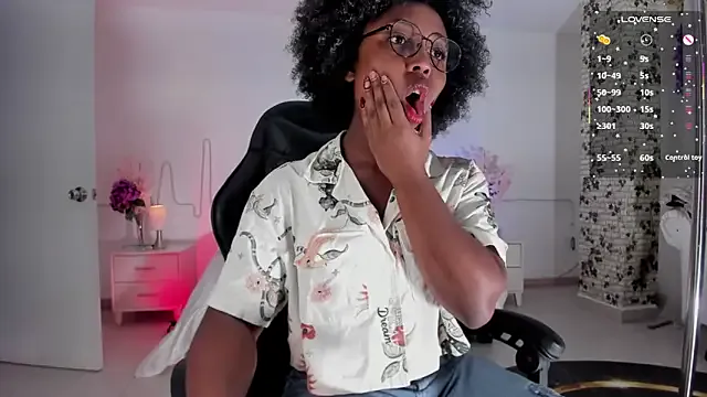 kimkatyrides – webcam model profile photo Image 5