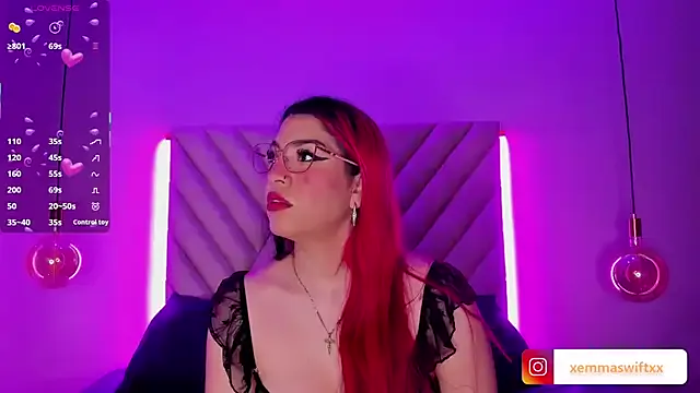 NicoletteBosch – webcam model profile photo Image 3