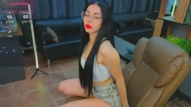 Cum2Thailandx – webcam model profile photo Image 10