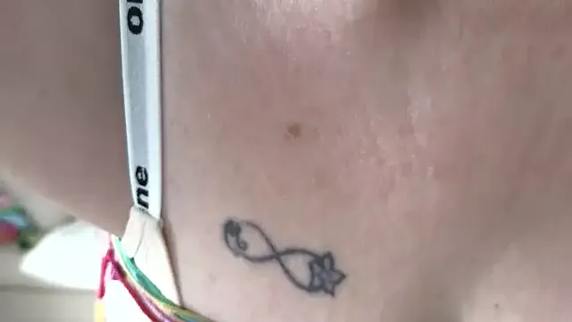 Mia--meow – webcam model profile photo Image 4