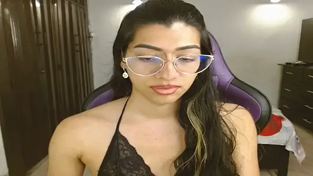 Franshesca_HotxxX – webcam model profile photo Image 4