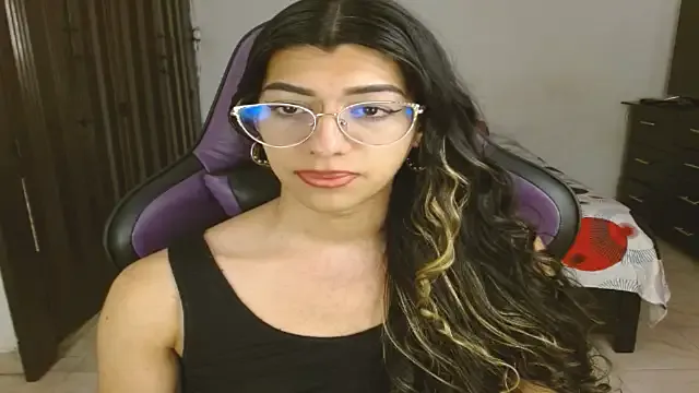 Franshesca_HotxxX – webcam model profile photo Image 7