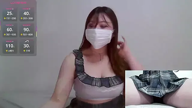 IsabelaGuerra – webcam model profile photo Image 2