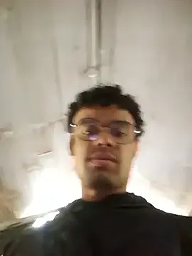 seraphine23 – webcam model profile photo Image 13