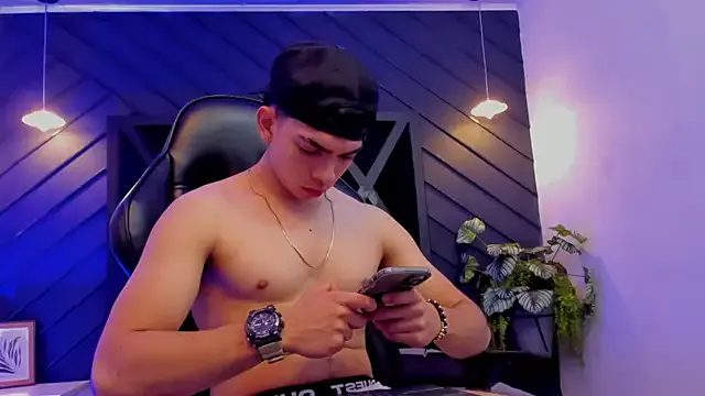 ASUKA-TV – webcam model profile photo Image 18