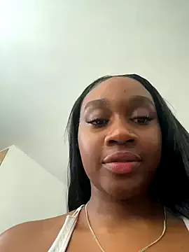 hina_porn – webcam model profile photo Image 16
