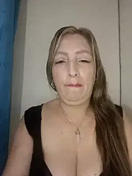 maataaan – webcam model profile photo Image 7