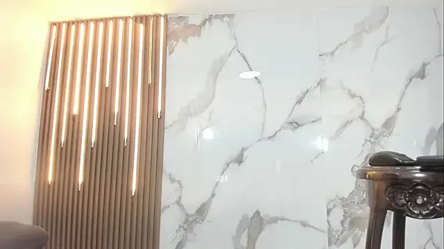 Mia--meow – webcam model profile photo Image 12