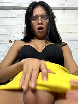AmeliaBrilliants – webcam model profile photo Image 8