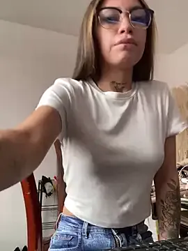 shreethammma – webcam model profile photo Image 5