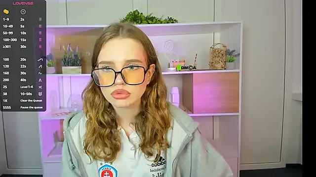 Queen_Daisy – webcam model profile photo Image 9