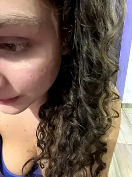  – webcam model profile photo Image 6