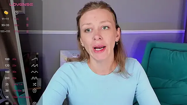 hina_porn – webcam model profile photo Image 5
