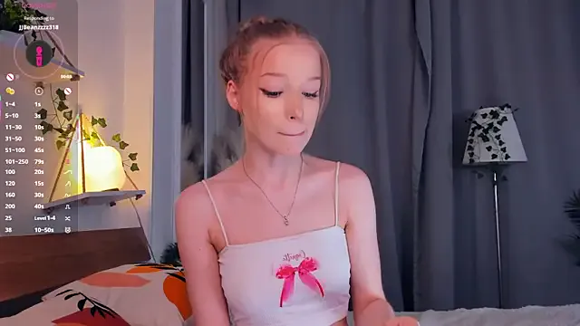 Yui-Ch – webcam model profile photo Image 3