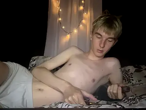 VelvetInferno – webcam model profile photo Image 3