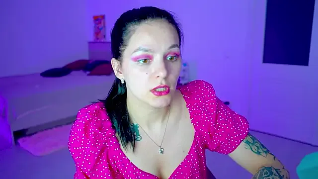 roouse – webcam model profile photo Image 13